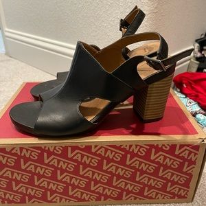 Clarks Soft Cushion Heel